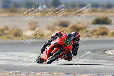 media/Nov-17-2024-CVMA (Sun) [[1fec520723]]/Race 11-Amateur Supersport Open/